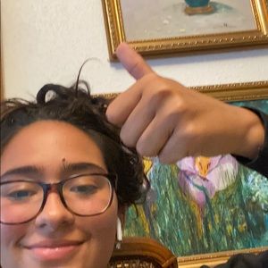 Meet your Posher, Camila